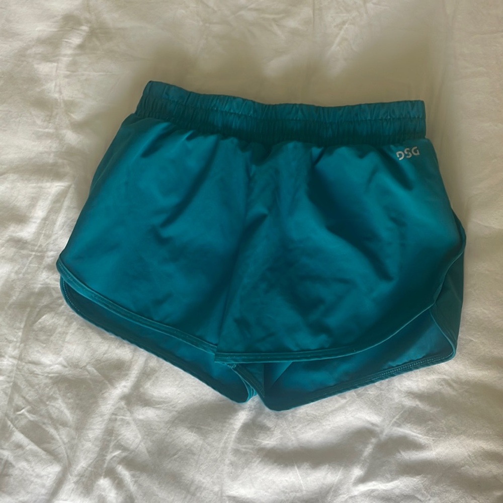 Girls teal Dick’s Sporting Goods athletic shorts